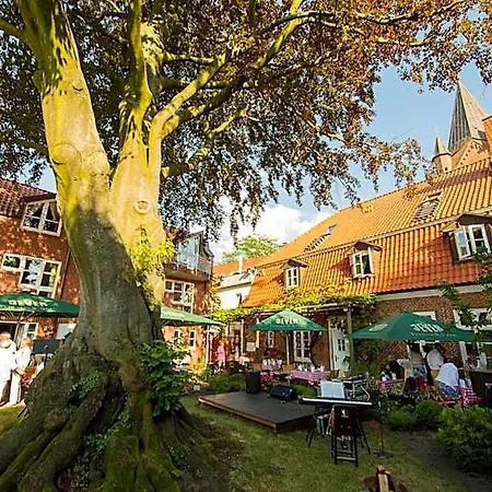Altes Stadthaus 3* فسترشتيده