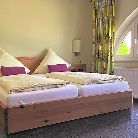 فندق Altes Stadthaus 3*